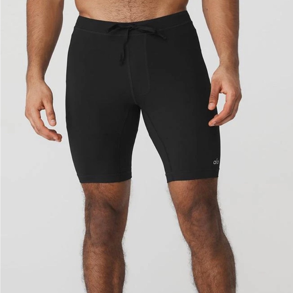 RESTOCK ALO Yoga Men’s “Warrior” Compression Short 9” (L) *SOLD OUT AT ALO